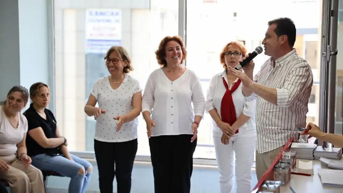 Başkan Balcıoğlu, CHP Silivri Kadın Kolları Kongresine katıldı