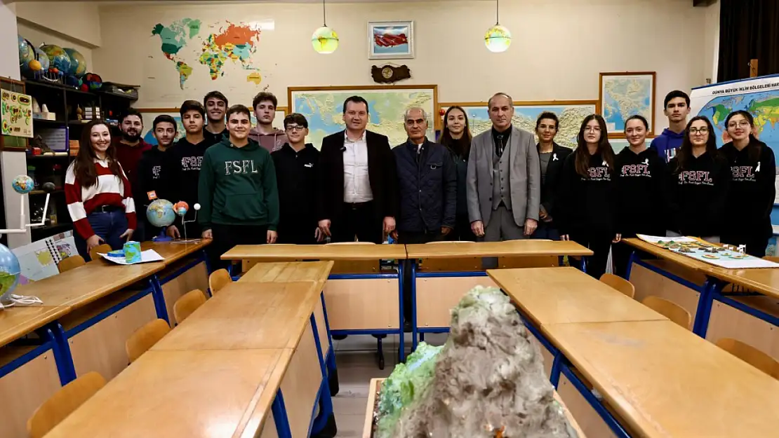 Başkan Balcıoğlu, Prof. Dr. Fuat Sezgin Fen Lisesi'ni Ziyaret Etti