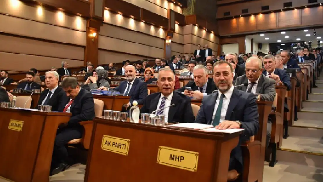 Başkan Yılmaz: 'İBB başkanı sorumluluktan kaçıyor'