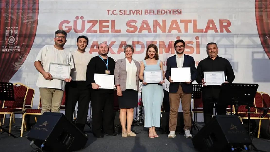 Güzel Sanatlar Akademisi Sertifika Töreni gerçekleşti