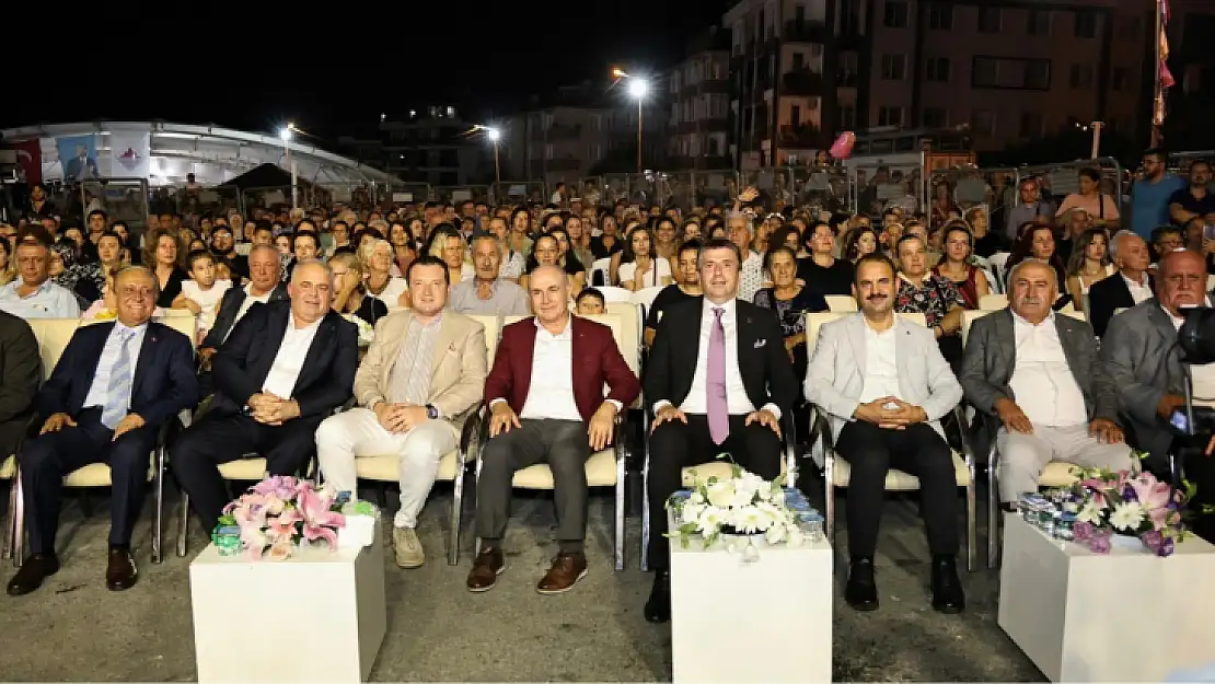 Silivri Belediye Başkanı Bora Balcıoğlu 23. Geleneksel Erguvan Festivali'ne katıldı