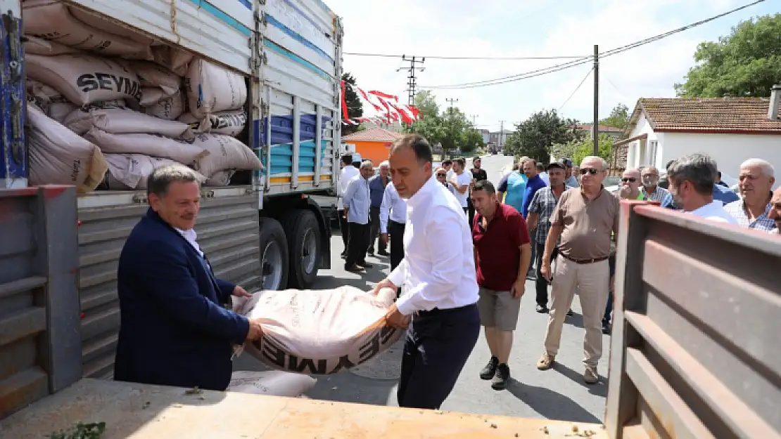 Silivri belediyesinden çiftçilere 12 milyon tl'lik tohumluk arpa desteği