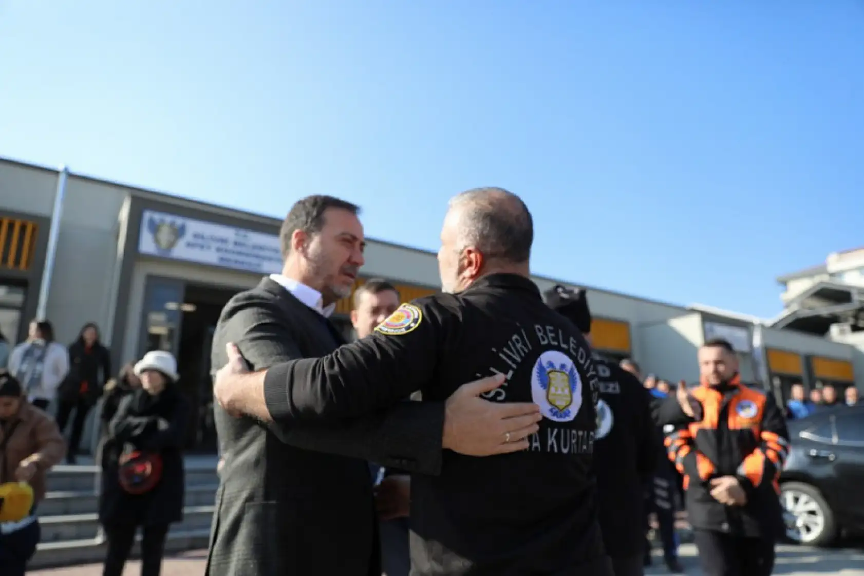 Silivri SAK ekiplerine duygusal karşılama