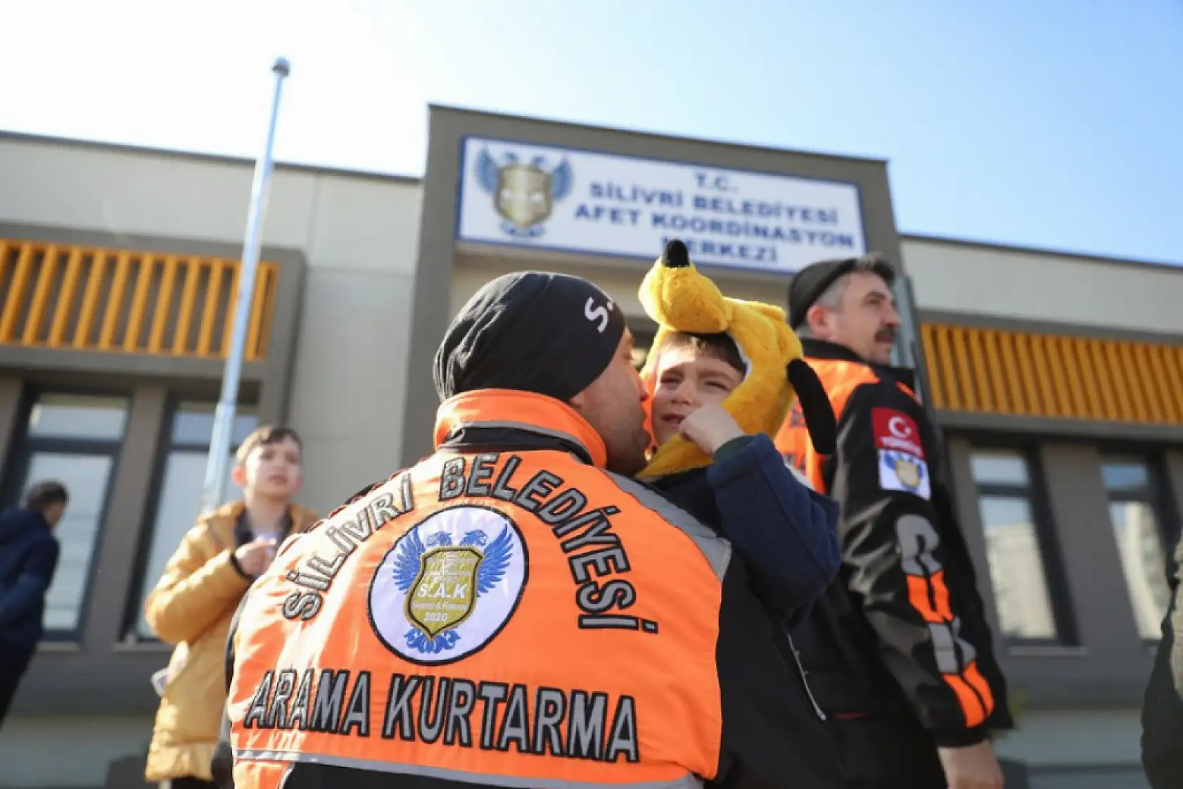 Silivri SAK ekiplerine duygusal karşılama