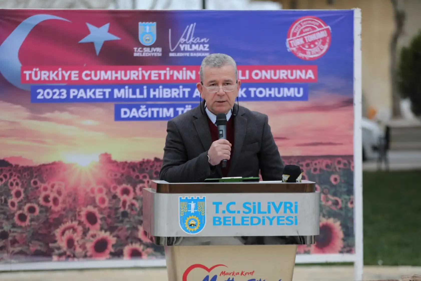 Yılmaz: 'Milli tohumlar İHA ve SİHA'lar kadar önemli'