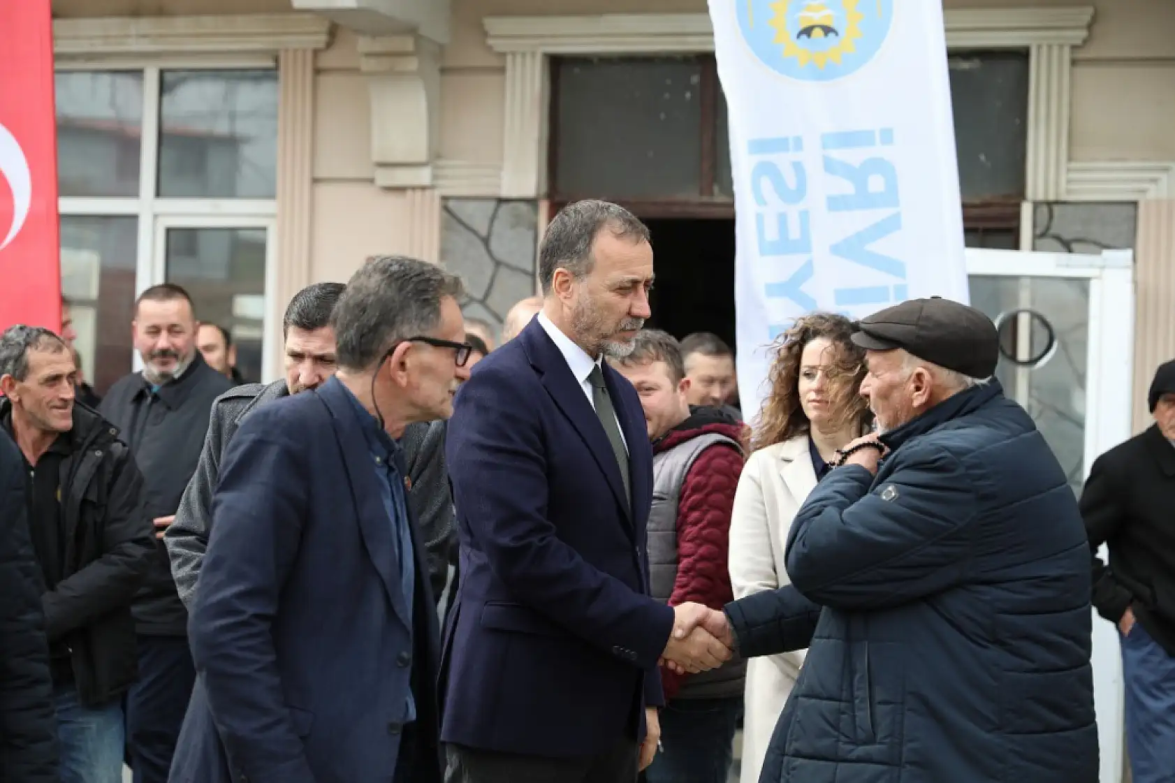 Çiftçilerin yüzü milli Ayçiçek tohumuyla gülüyor