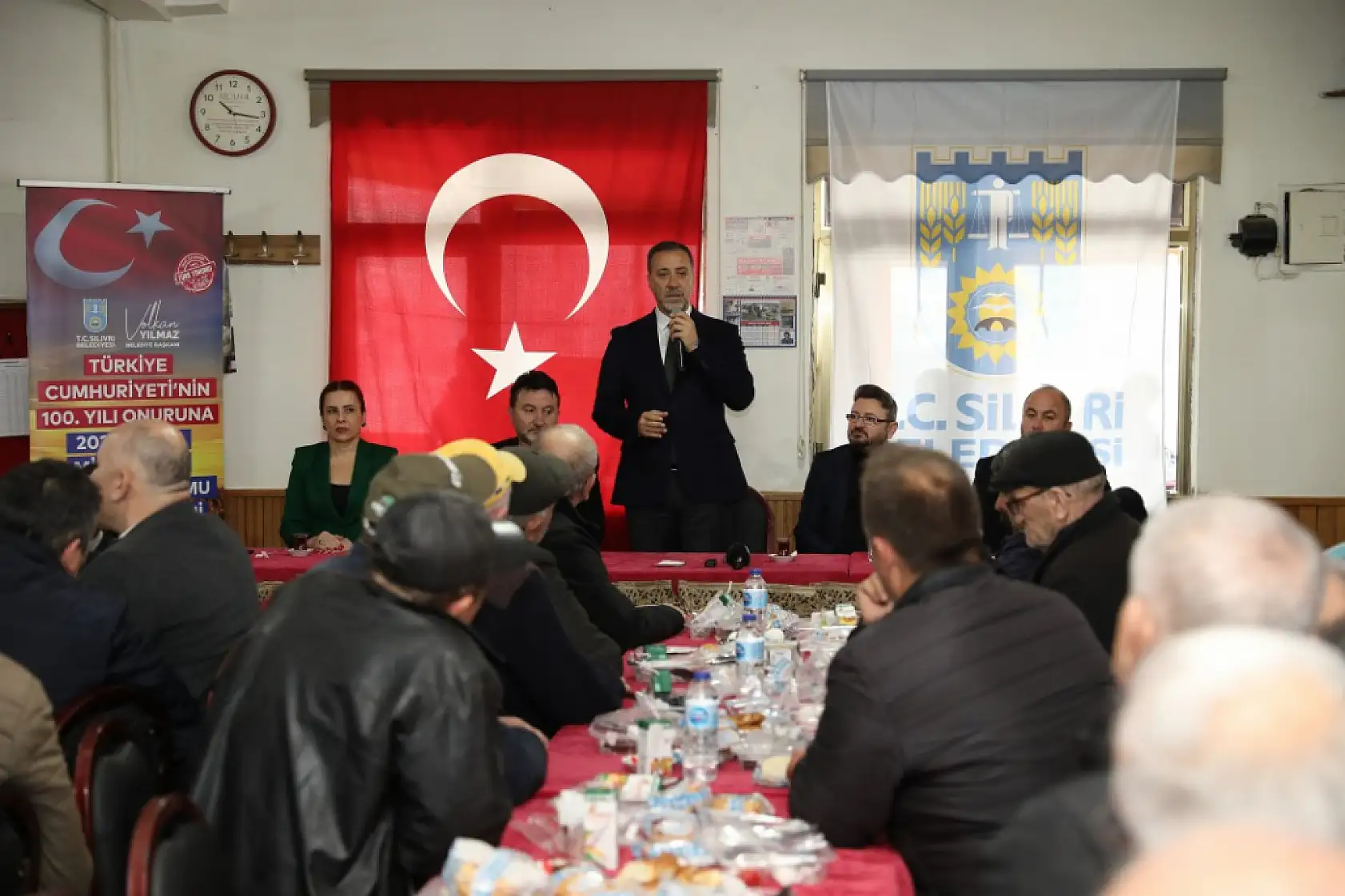 Çiftçilerin yüzü milli Ayçiçek tohumuyla gülüyor