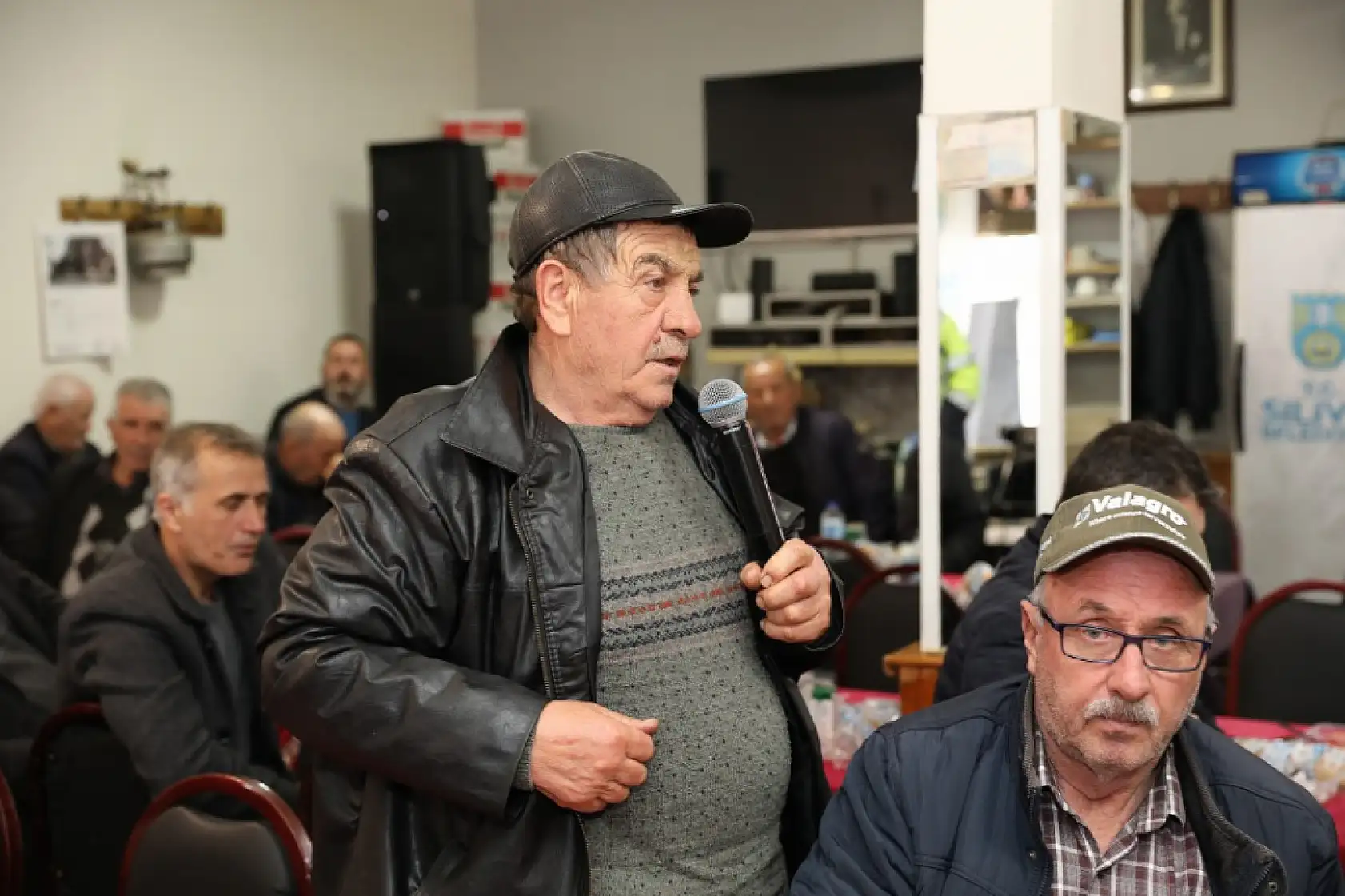 Çiftçilerin yüzü milli Ayçiçek tohumuyla gülüyor