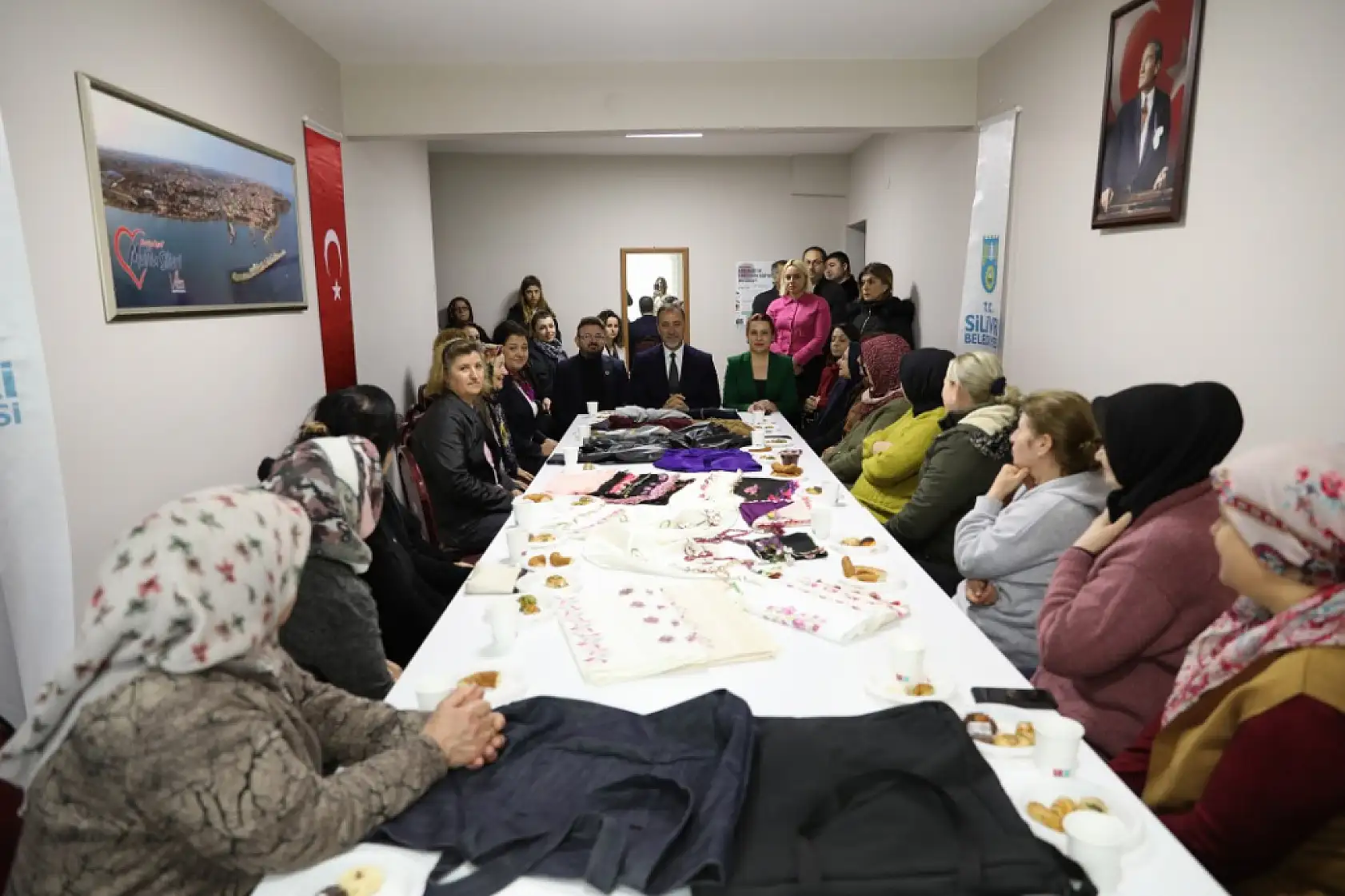 Çiftçilerin yüzü milli Ayçiçek tohumuyla gülüyor