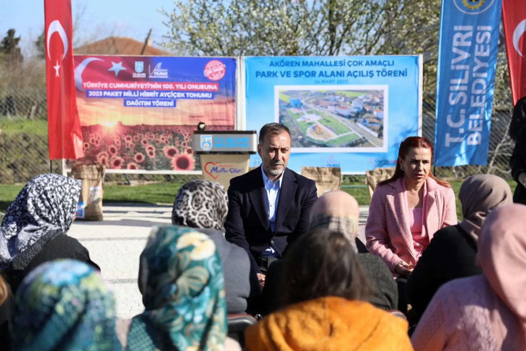 Silivri'de milli Ayçiçek tohumu dağıtımları devam ediyor