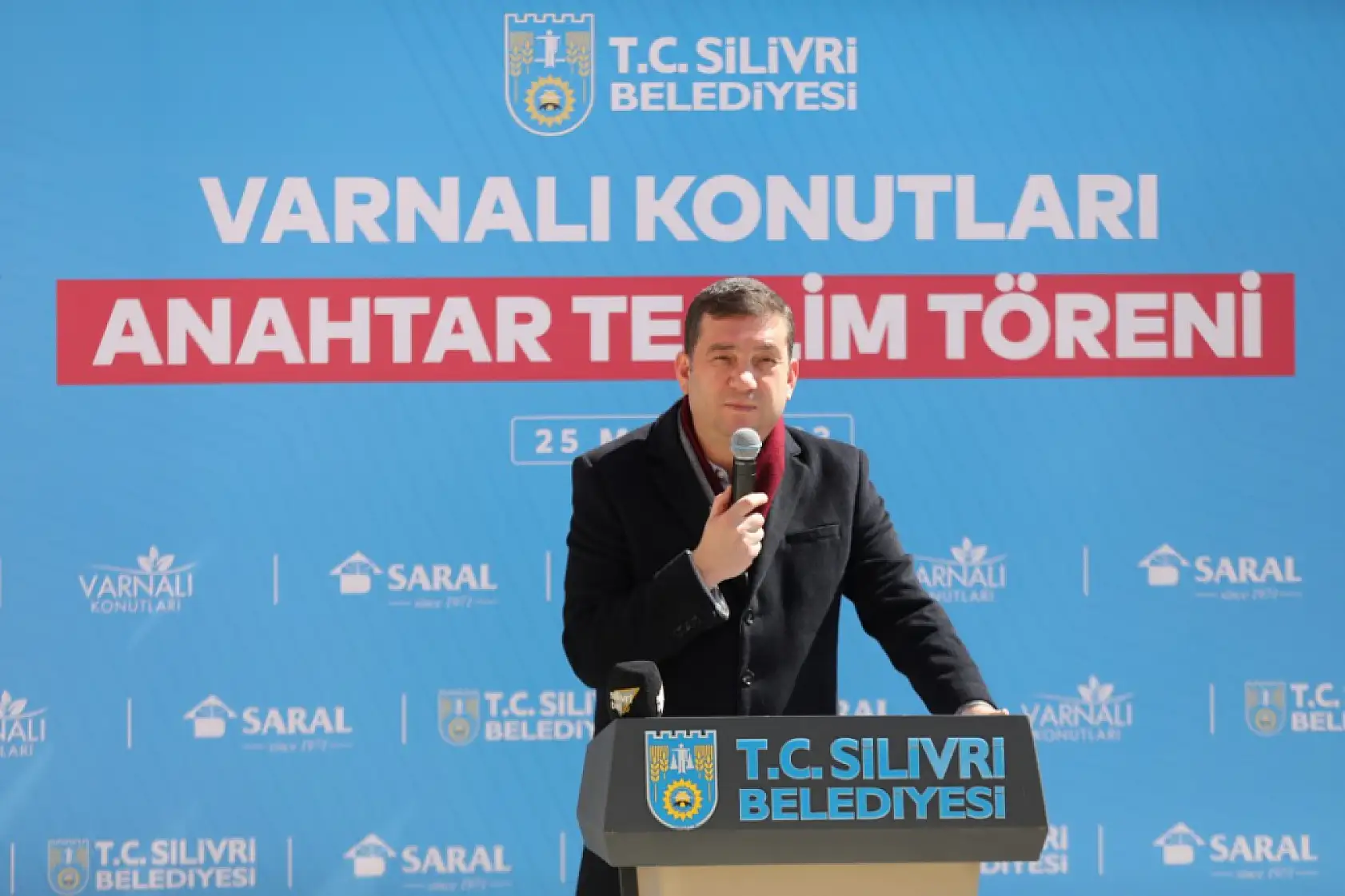 Varnalı konutlarında anahtar ve tapu teslim sevinci