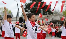 Silivri ve Hatay'da çocuklar 23 Nisan sevinci yaşadı