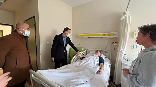 Başkan Yılmaz tedavi gören hastaları ziyaret etti