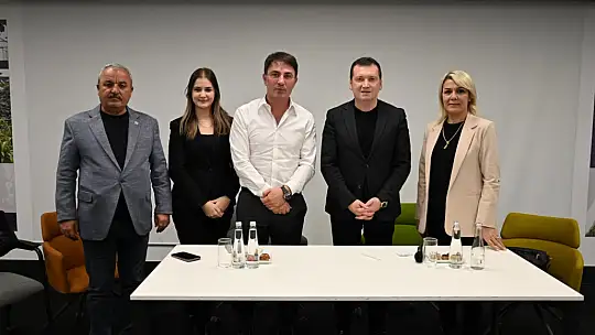 Balcıoğlu, Seluz Esans ve Aroma işçileriyle buluştu