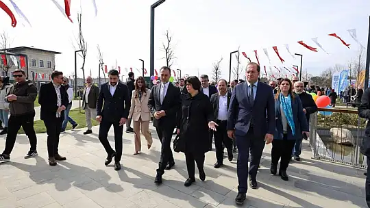 Silivri'de Milletin Bahçesi milletle birlikte hizmete açıldı