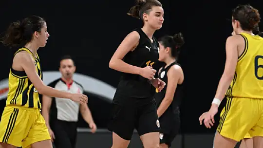 BKS'nin Perileri Tek Tek Yuvadan Uçuyor, Senanur Galatasaray'da !