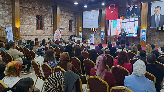 Küçükşeyler Anaokulu Açılışında Prof. Dr. Üstün Dökmen Velilere Faydalı Bilgiler Verdi