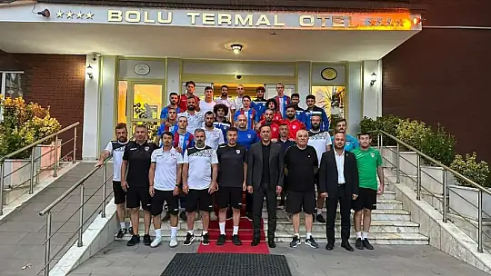 Başkan Yılmaz Silivrispor'u kampta ziyaret etti