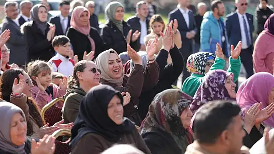 Büyükçavuşlu'ya açılış yağmuru