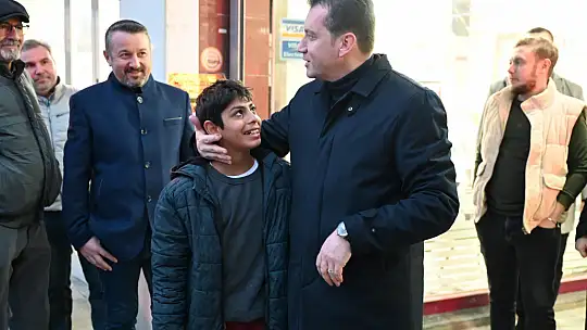 Bora Balcıoğlu, Silivri merkezde esnaf ve vatandaşlarla buluştu