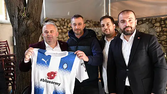 Mesut Üner'e mahalle mitinglerinde yoğun ilgi