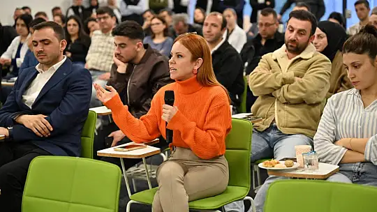 Balcıoğlu, Seluz Esans ve Aroma işçileriyle buluştu