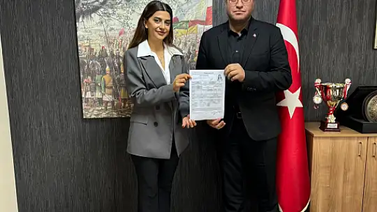 Yeşim Çakır Meclis Üyeliğine talip