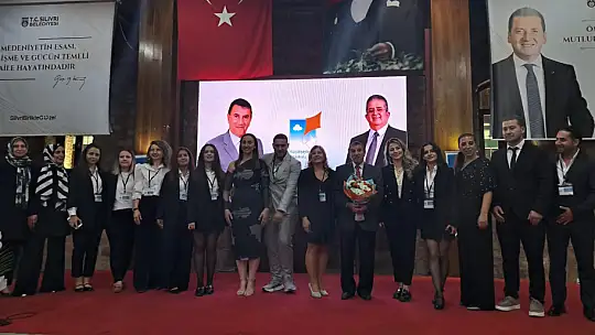 Küçükşeyler Anaokulu Açılışında Prof. Dr. Üstün Dökmen Velilere Faydalı Bilgiler Verdi