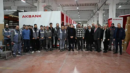 Balcıoğlu, Mert Reklam Fabrikasında İşçilerle buluştu