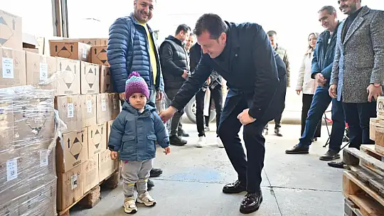 Bora Balcıoğlu ve Belediye Meclis Üyesi Adaylarından, Silivri Sanayi Sitesi Esnaflarına ziyaret