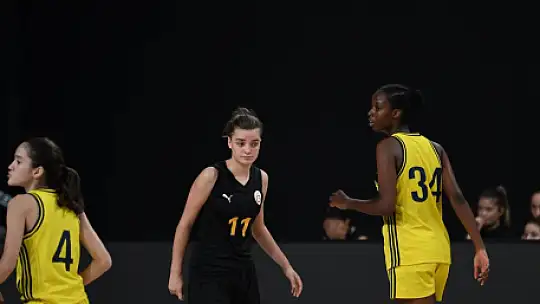 BKS'nin Perileri Tek Tek Yuvadan Uçuyor, Senanur Galatasaray'da !