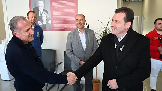 Balcıoğlu, Engelsiz Yaşam ve Eğitim Merkezini ziyaret etti