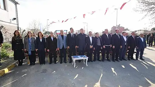 Büyükçavuşlu'ya açılış yağmuru