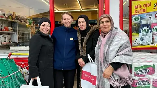 Mhp'li kadınlar çalışmadık kapı bırakmıyor