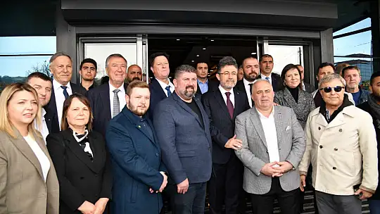 Başkan Mesut Üner Çatalca'da yine Bakan karşıladı