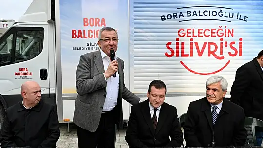 Bora Balcıoğlu, Kiptaş 2. Etap Konutları'nda vatandaşlarla bir araya geldi