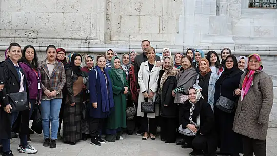 Başkan Yılmaz Bursa'da kadınlarla seslendi: Ant olsun!