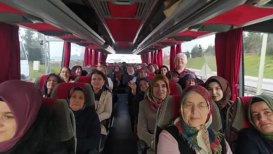 Başkan Yılmaz Bursa'da kadınlarla seslendi: Ant olsun!