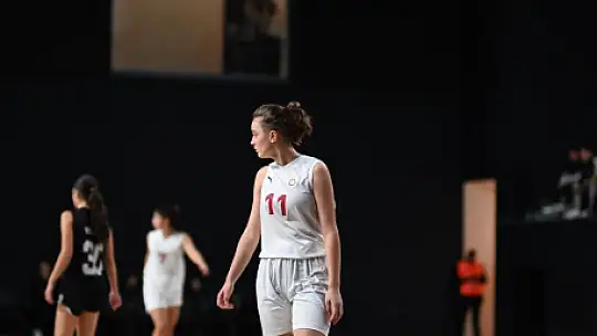 BKS'nin Perileri Tek Tek Yuvadan Uçuyor, Senanur Galatasaray'da !