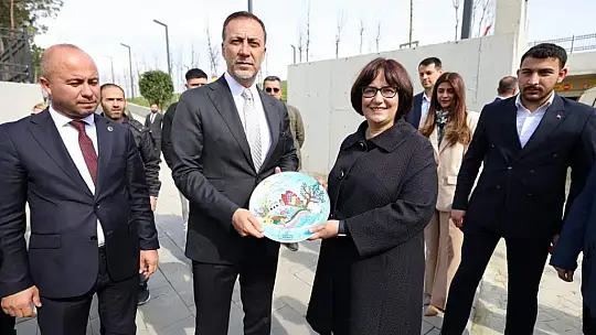 Silivri'de Milletin Bahçesi milletle birlikte hizmete açıldı