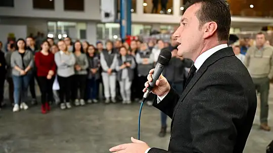 Bora Balcıoğlu,  8 Mart'ı işçi ve emekçi kadınlarla kutladı