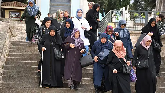 Silivrili 4.700 kadın Bursa'yı gezdi