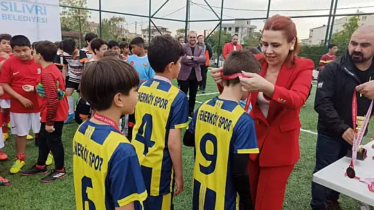 Silivri'de 19 Mayıs futbol şöleni düzenlendi