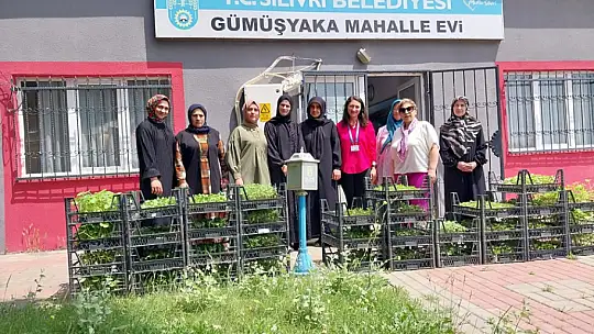 Silivri belediyesinden kursiyer kadınlara 80.000 adet fide