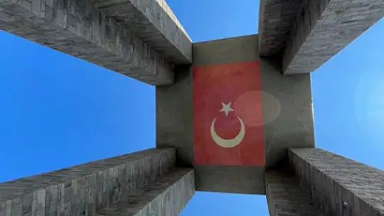 Silivrili Kıbrıs Gazileri Şehitler diyarı Çanakkale'yi gezdi
