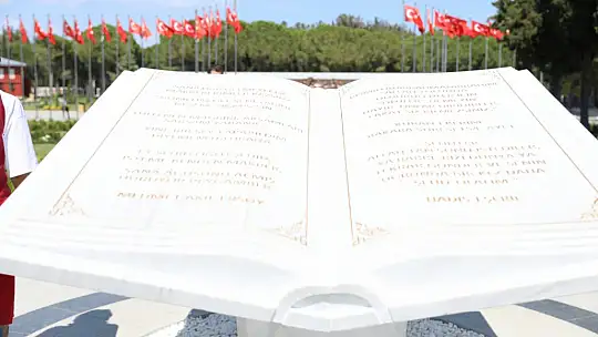 Silivrili Kıbrıs Gazileri Şehitler diyarı Çanakkale'yi gezdi