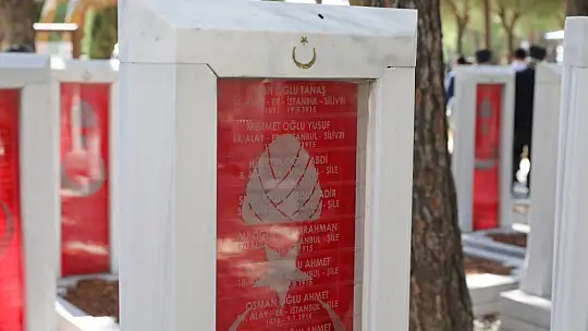 Silivrili Kıbrıs Gazileri Şehitler diyarı Çanakkale'yi gezdi