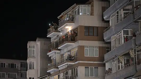 61. Yoğurt Festivali'ne Özcan Deniz ile muhteşem final