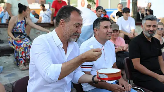 61. Yoğurt Festivali'ne Özcan Deniz ile muhteşem final
