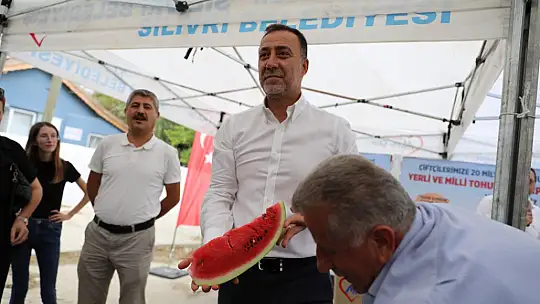 Silivri belediyesinden çiftçilere 12 milyon tl'lik tohumluk arpa desteği